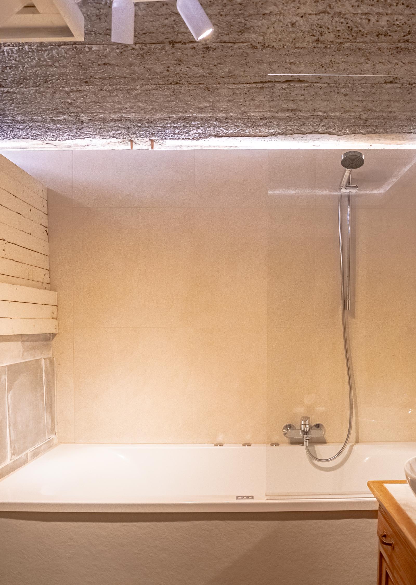 Ibiza Suite bij Maas Suites in Smeermaas — foto 7