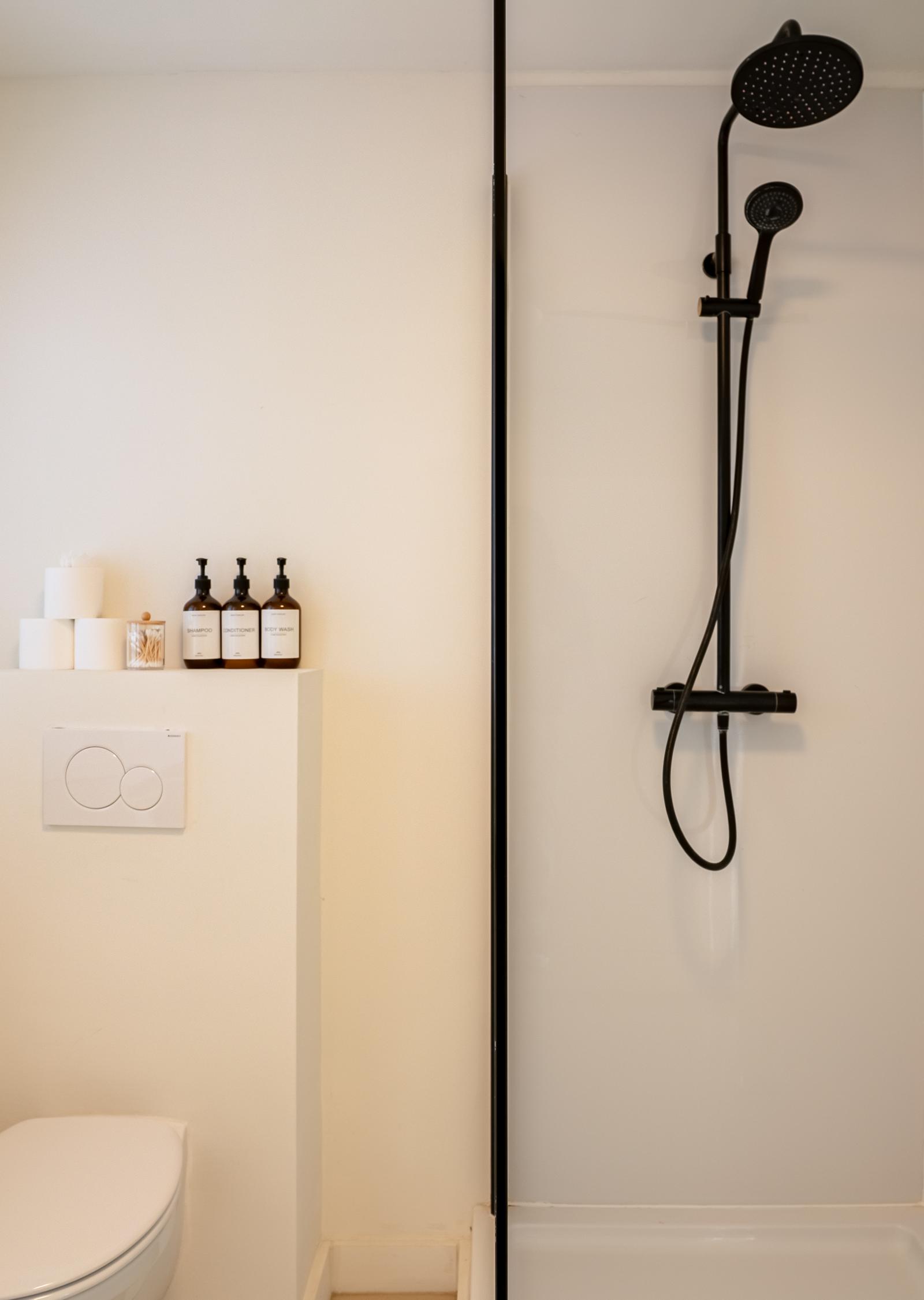 The River House bij Maas Suites in Smeermaas — foto 12