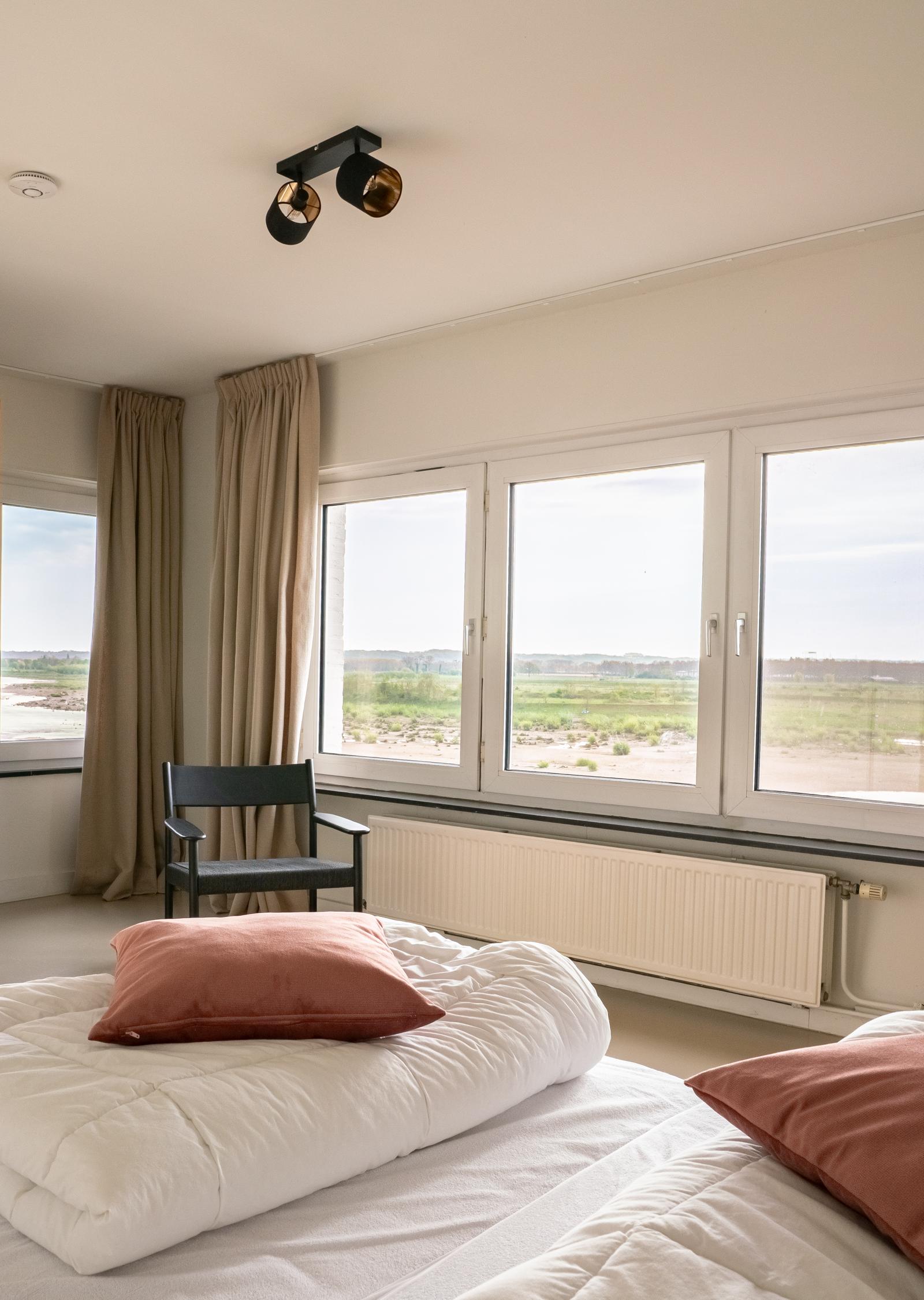 The River House bij Maas Suites in Smeermaas — foto 8