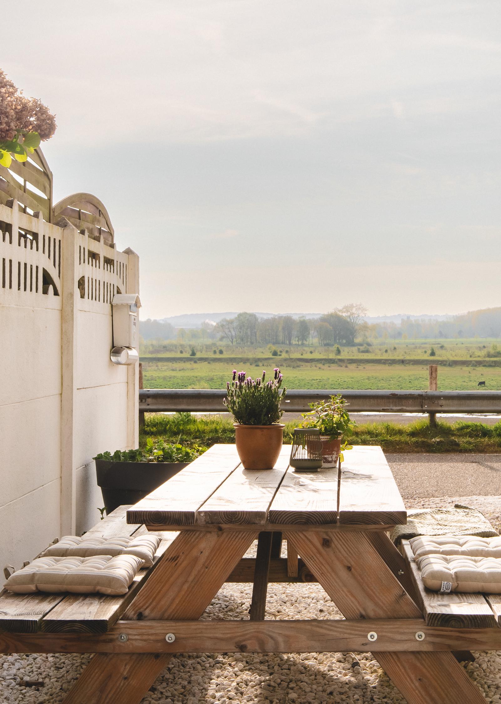 The River House bij Maas Suites in Smeermaas — foto 14